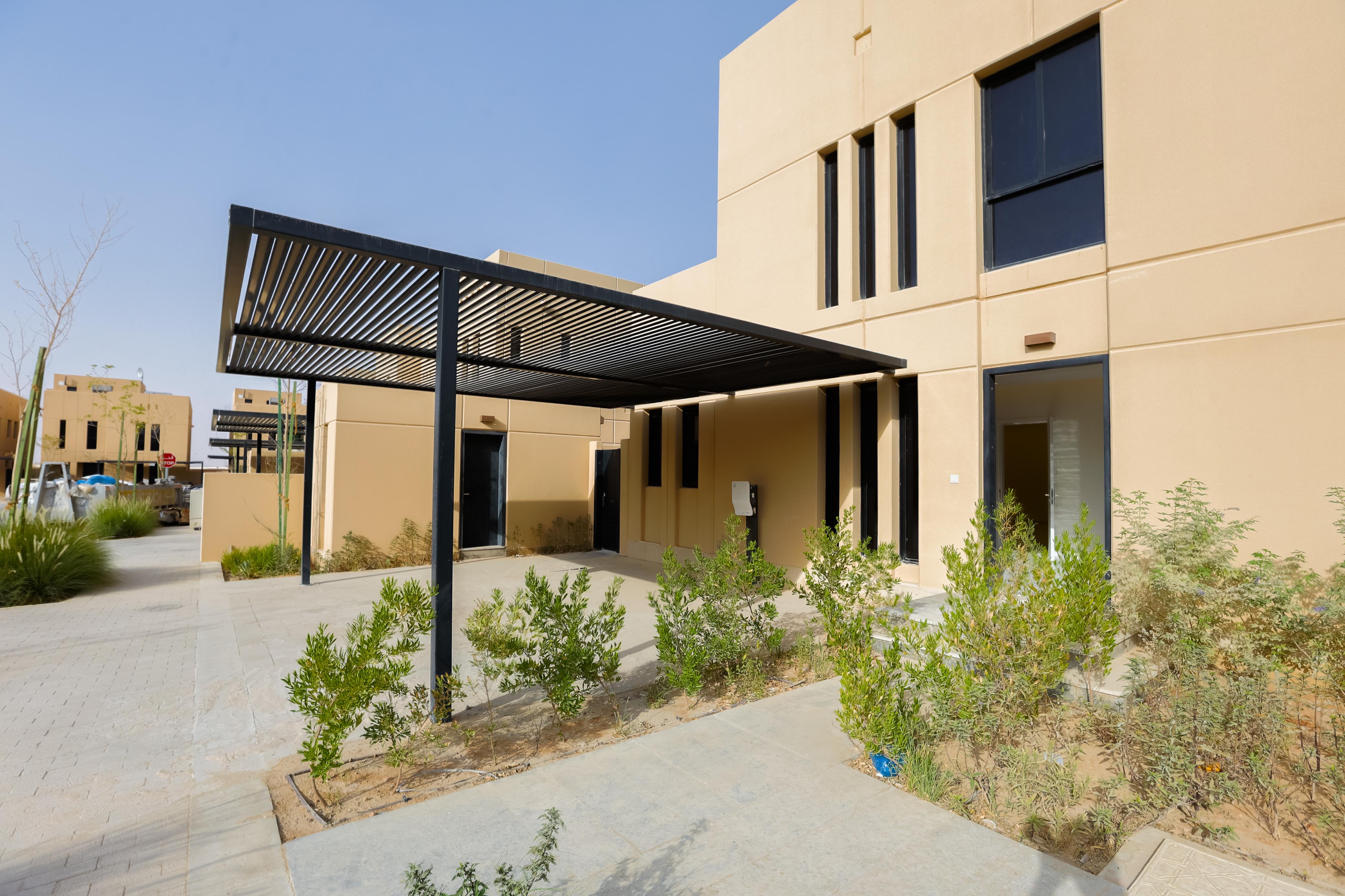 Modern Luxury Villa for Rent in Sedra Roshn 🏡✨ Contemporary Design | Premium Finishes | Prime Location 🔑🌿